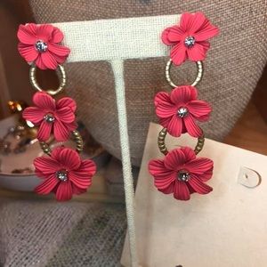 Chloe + Isabel Jewelry - Blooms of Kyoto Convertible Earrings Chloe + Isabel Jewelry - Blooms of Kyoto Convertible Earrings
